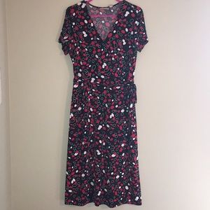 Size medium, croft and barrow stretch dress.